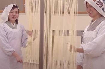 佐藤養助総本店(うどん作り体験)